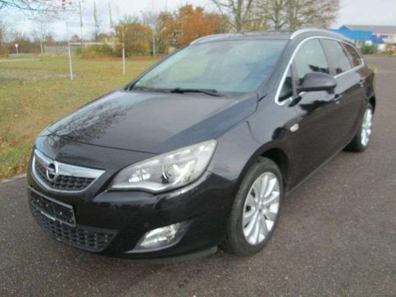 Schwarz Gebraucht 2011 Opel Astra Innovation Kombi | 2.499 € (Fairer Preis) - Bild 1/4