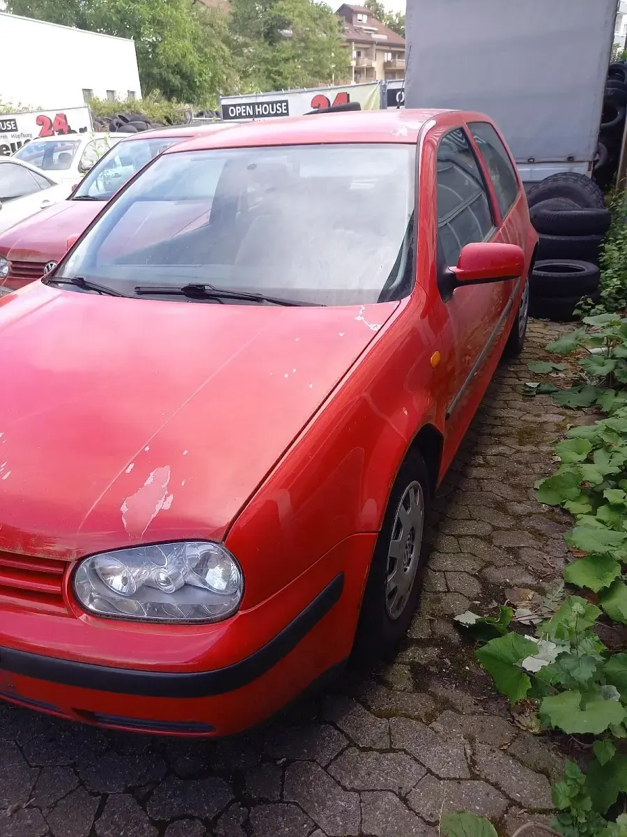Gebraucht VW Golf IV 75 PS (55 kW) 1998 Rot Kleinwagen