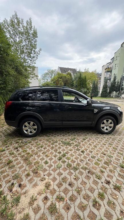 Schwarz Gebraucht 2010 Chevrolet Captiva SUV | 3.900 € (Fairer Preis) - Bild 1/4
