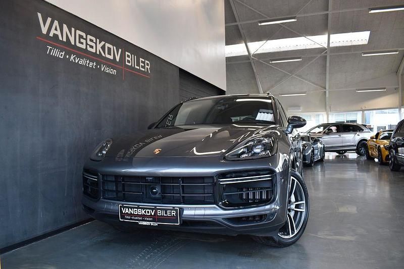 Gebraucht Porsche Cayenne Turbo 549 PS (403 kW) 2023 Grau SUV