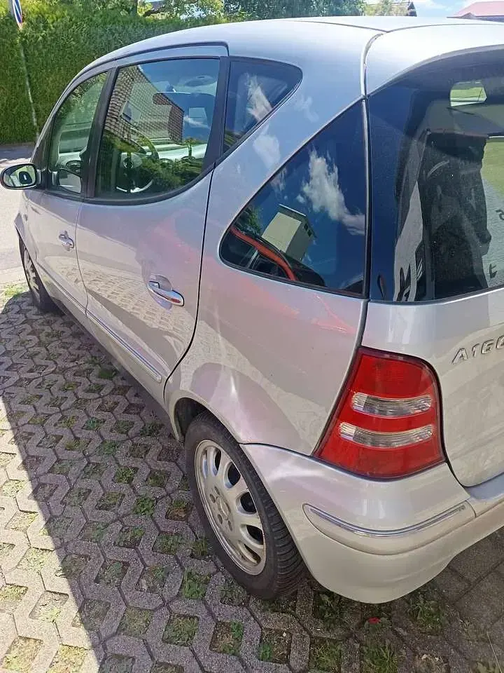 Gebraucht Mercedes A160 Elegance 102 PS (75 kW) 2002 Grau Limousine