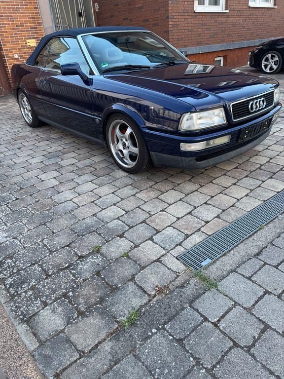 Second-hand Audi 80 Design 116 CP (85 kW) 1995 Albastru Cabrio