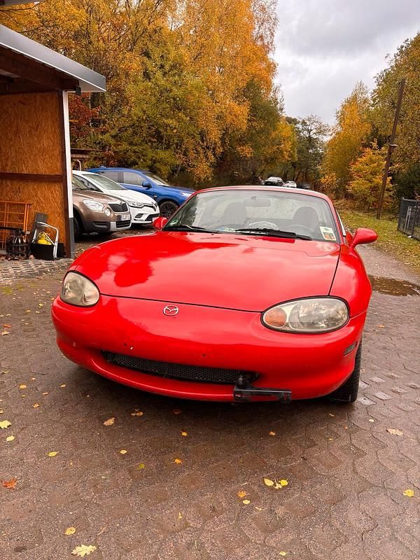 Rot Gebraucht 1999 Mazda MX5 Cabrio | 2.500 € (Superpreis) - Bild 1/4