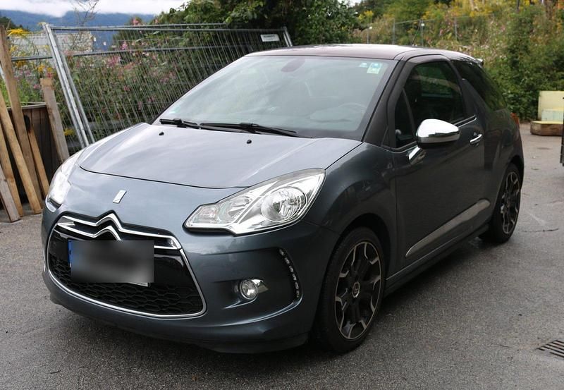 Grau Gebraucht 2011 Citroën DS3 Kleinwagen | 5.200 € (Etwas zu teuer) - Bild 1/4