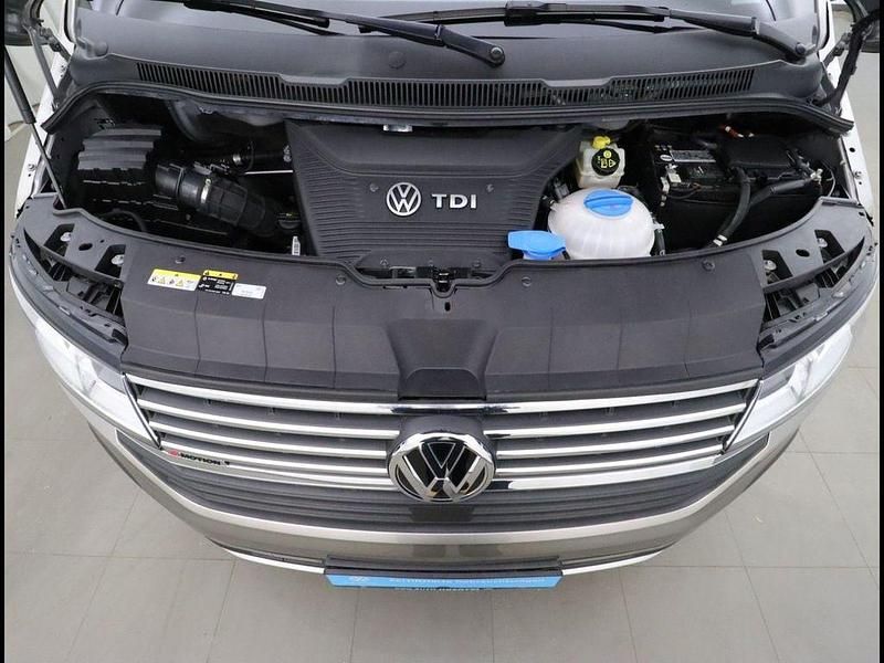 Gebraucht VW Multivan PanAmericana 204 PS (150 kW) 2021 Mojave beige, metallic Van