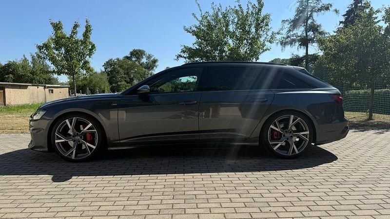 Grau Gebraucht 2019 Audi A6 S-Line Kombi | 35.490 € (Fairer Preis) - Bild 1/4