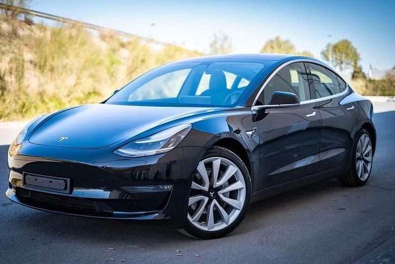 Schwarz Gebraucht 2019 Tesla Model 3 Performance Limousine | 20.900 € (Superpreis) - Bild 1/4