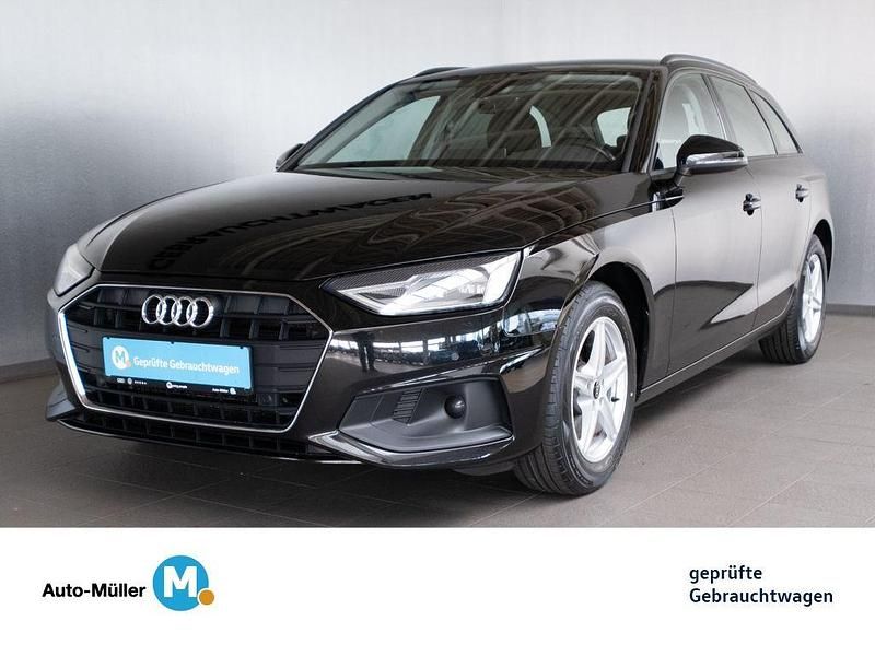 Brilliantschwarz metallic (metallic) Gebraucht 2022 Audi A4 Sport Kombi | 24.980 € (Guter Preis) - Bild 1/4