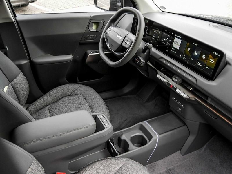 Neu Kia EV2 Air 106 kW (145 PS) 2026 Schwarz SUV