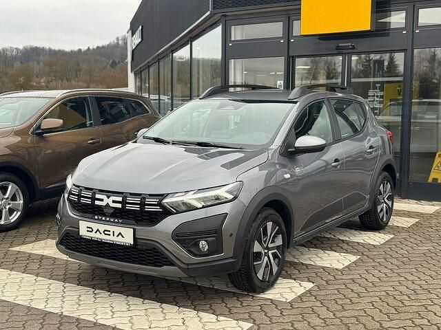 Neu Dacia Sandero Expression 91 PS (66 kW) 2025 Grau (dolomitgrau (grau)) Limousine