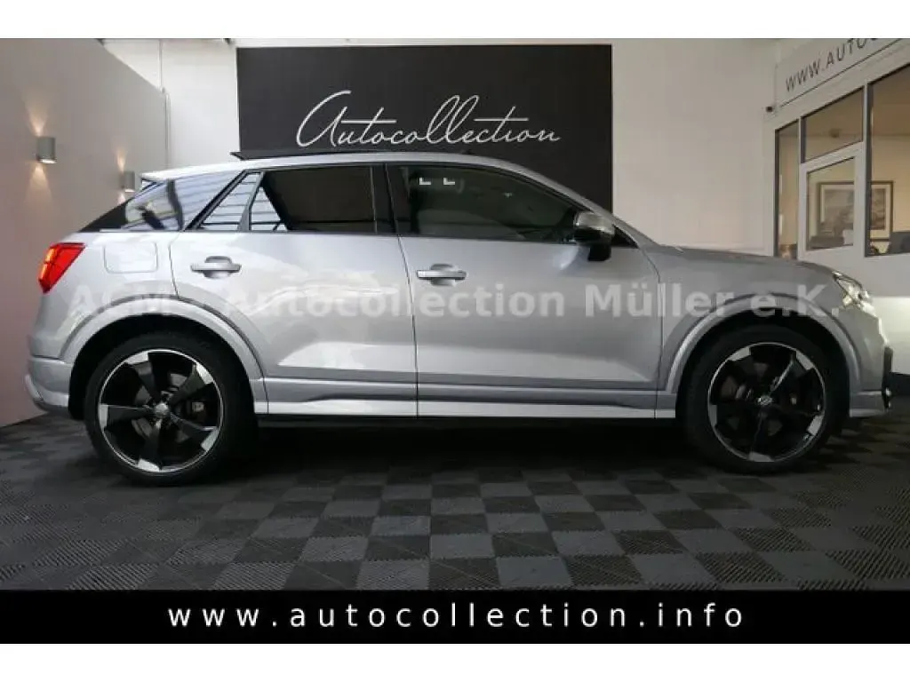 Gebraucht Audi SQ2 300 PS (220 kW) 2019 Florettsilber (metallic) SUV