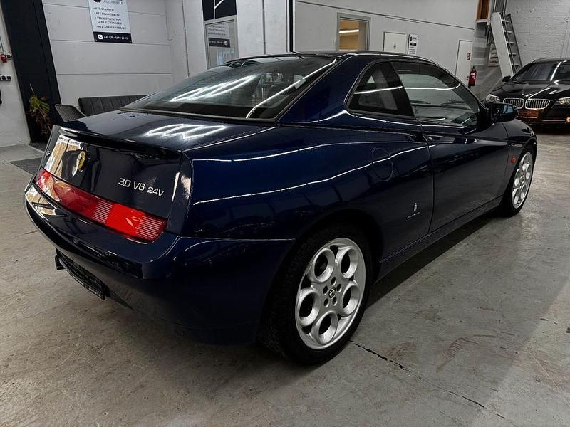 Gebraucht Alfa Romeo GTV 218 PS (160 kW) 2002 Blau Coupé