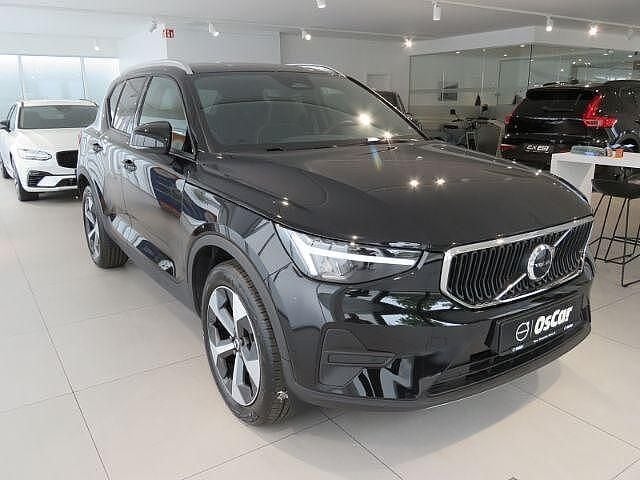 Gebraucht 2024 Volvo XC40 SUV | 34.770 € (Guter Preis) - Bild 1/4