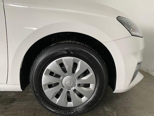 Ny Skoda Fabia Selection 95 HK (69 kW) 2025 Hvid Sedan