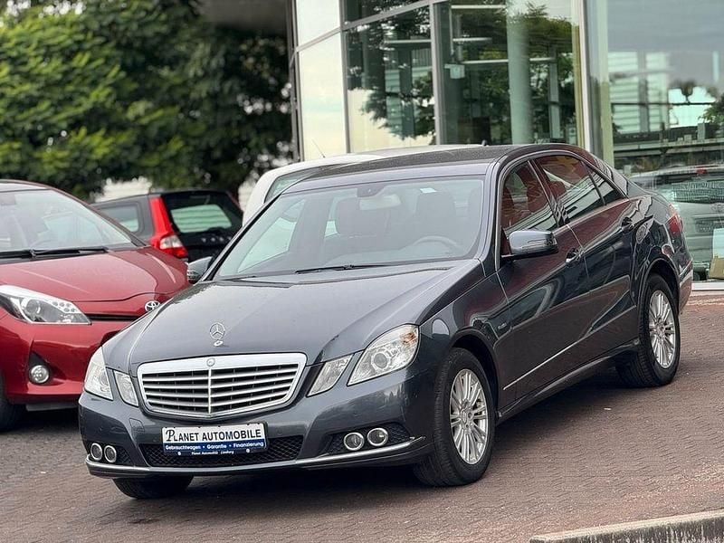 Gebraucht Mercedes E200 184 PS (135 kW) 2011 Grau Limousine