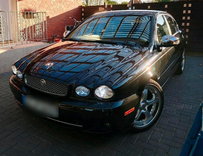 Gebraucht Jaguar X-type Executive 146 PS (107 kW) 2008 Schwarz Limousine