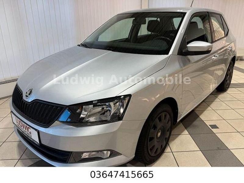 Silber Gebraucht 2018 Skoda Fabia Active Kleinwagen | 10.480 € (Fairer Preis) - Bild 1/4