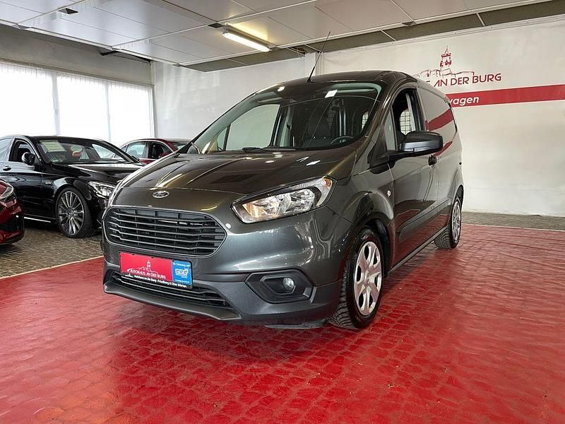 Gebraucht Ford Courier Trend 101 PS (74 kW) 2020 Grau Van / Kleinbus
