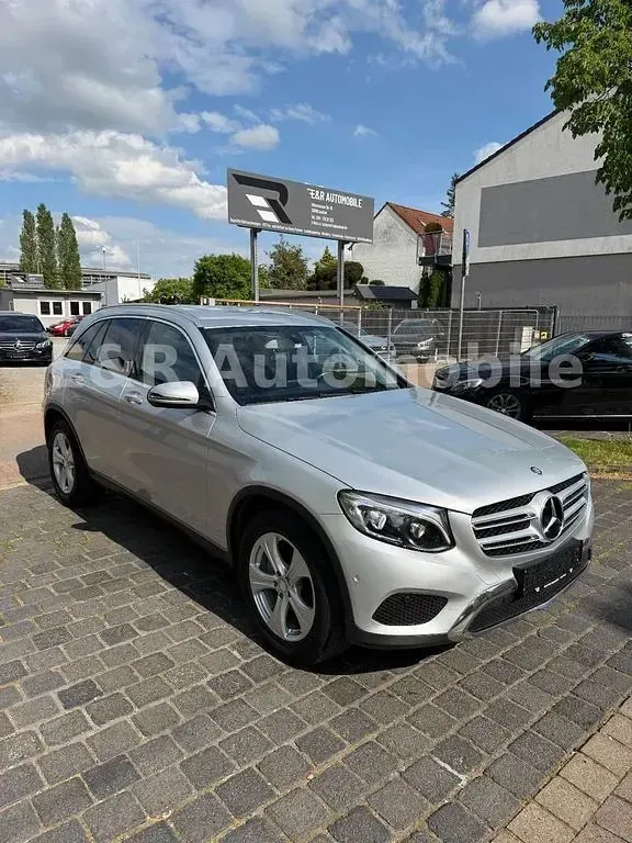 Gebraucht Mercedes GLC220 170 PS (125 kW) 2016 Silber SUV