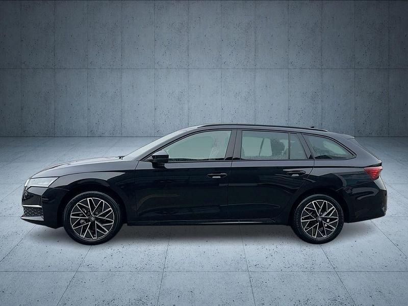 Neu Skoda Octavia 150 PS (110 kW) 2026 Schwarz Kombi