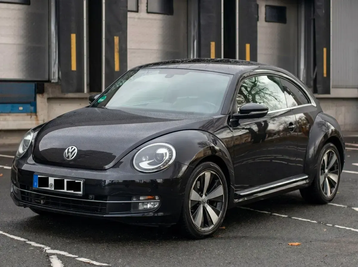 Gebraucht VW Beetle Sport 160 PS (117 kW) 2013 Schwarz Kleinwagen