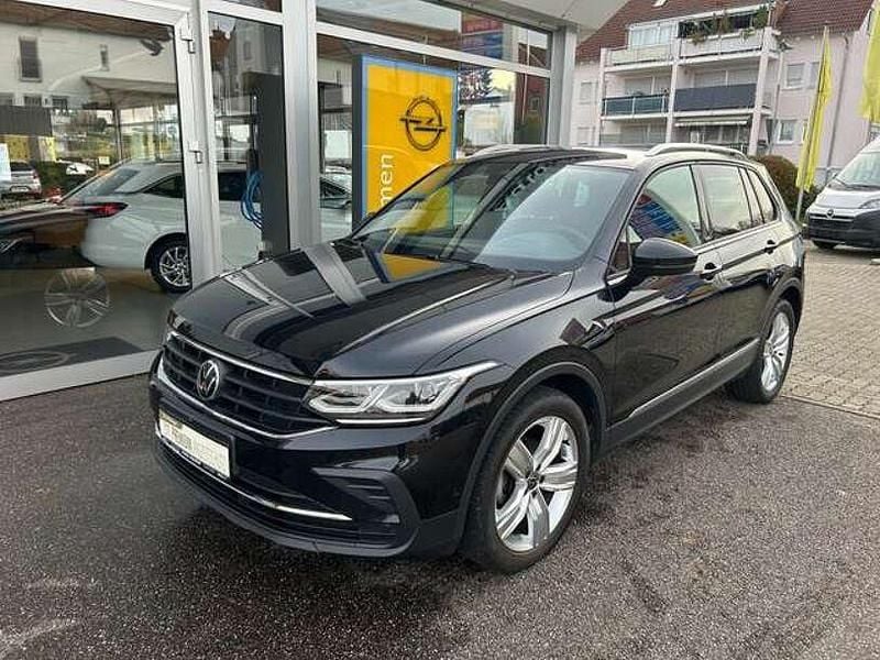 Deep black perleffekt Gebraucht 2021 VW Tiguan United SUV | 27.990 € (Fairer Preis) - Bild 1/4