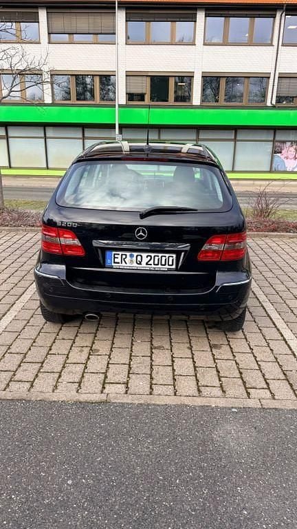 Schwarz Gebraucht 2007 Mercedes B200 Edition Van / Kleinbus | 5.300 € (Guter Preis) - Bild 1/4