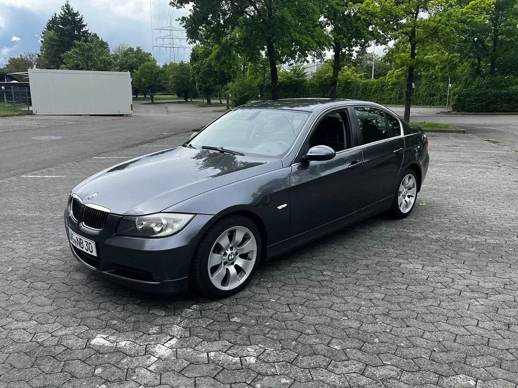 Używany BMW 325 197 KM (144 kW) 2007 Szary Sedan/Limuzyna