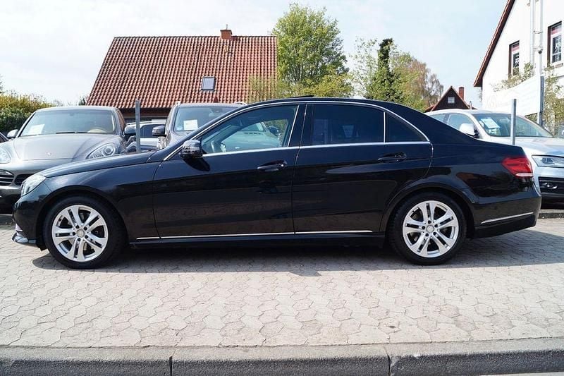Gebraucht Mercedes E350 Avantgarde 252 PS (185 kW) 2013 Schwarz Limousine