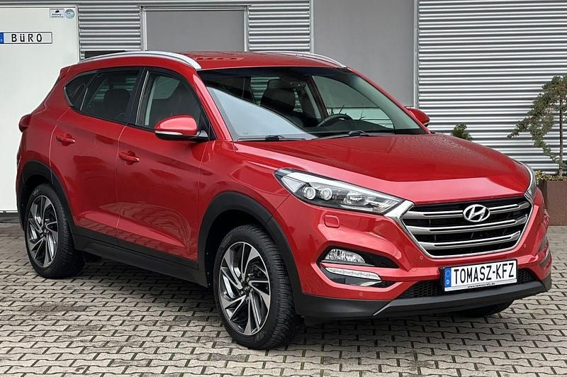 Rot Gebraucht 2016 Hyundai Tucson Trend SUV | 14.250 € (Etwas zu teuer) - Bild 1/4