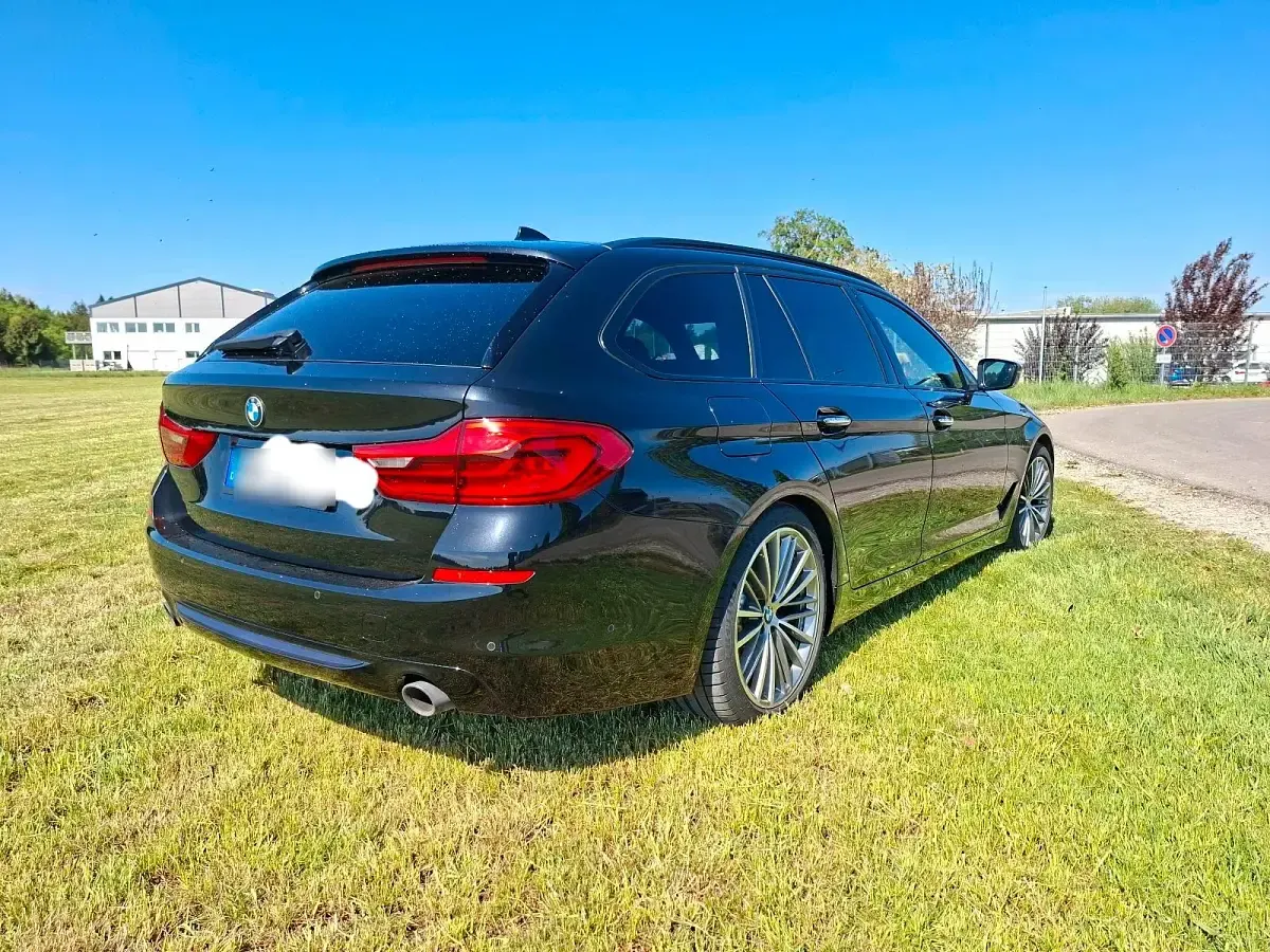 Gebraucht BMW 530 265 PS (194 kW) 2018 Schwarz Kombi