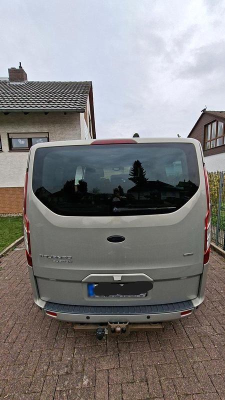 Gebraucht Ford Transit 155 PS (114 kW) 2013 Beige Van / Kleinbus