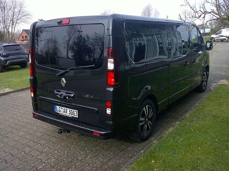 Gebraucht Renault Trafic 170 PS (125 kW) 2023 Schwarz midnight Van / Kleinbus