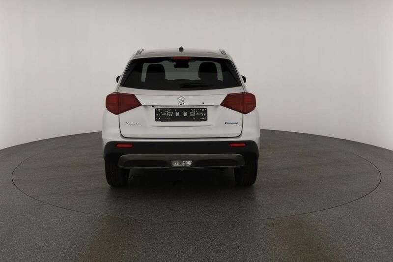 Silky silver metallic Neu 2025 Suzuki Vitara Comfort SUV | 26.475 € (Fairer Preis) - Bild 1/4