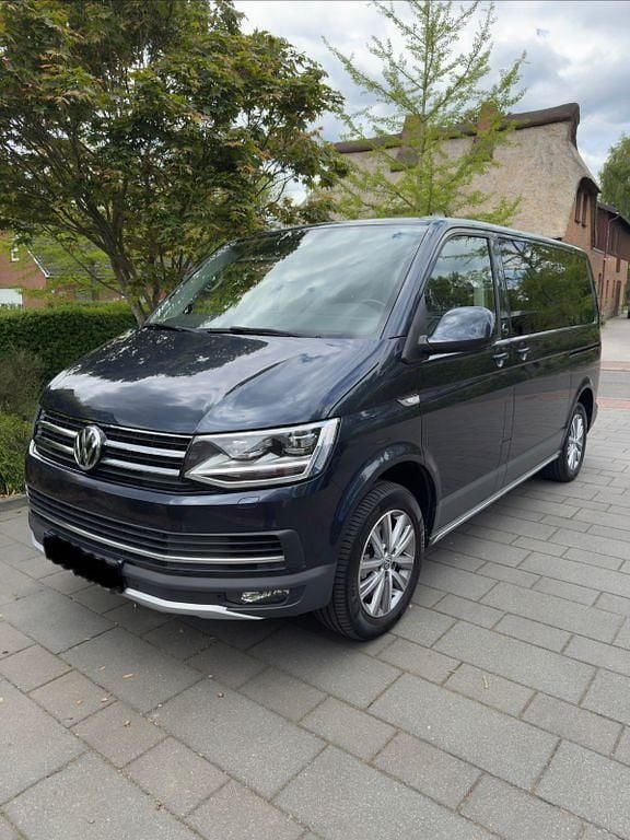 Blau Gebraucht 2017 VW Multivan PanAmericana Van | 33.400 € (Fairer Preis) - Bild 1/4