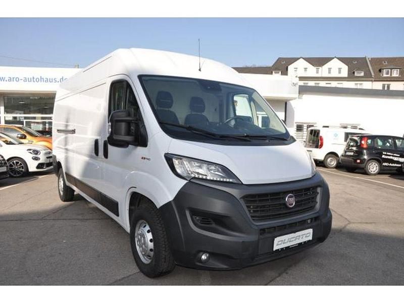 Gebraucht Fiat Ducato 140 PS (102 kW) 2020 Colore esterno (weiss (pastell)) Van