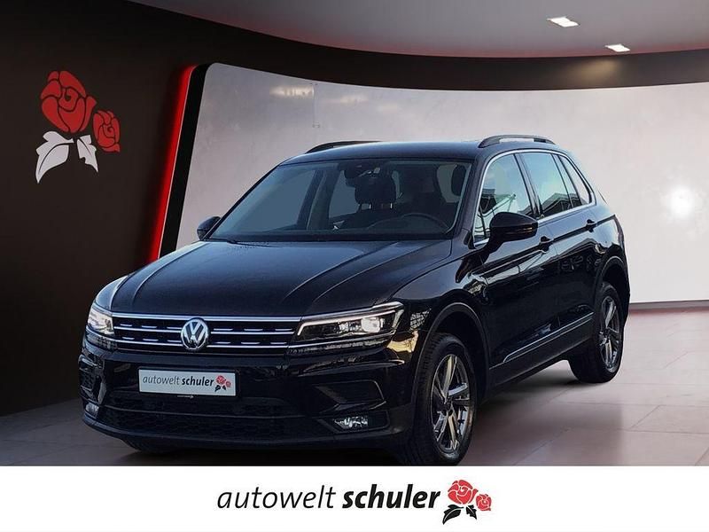 Deep black perleffekt Gebraucht 2020 VW Tiguan Comfortline SUV | 24.949 € (Guter Preis) - Bild 1/4