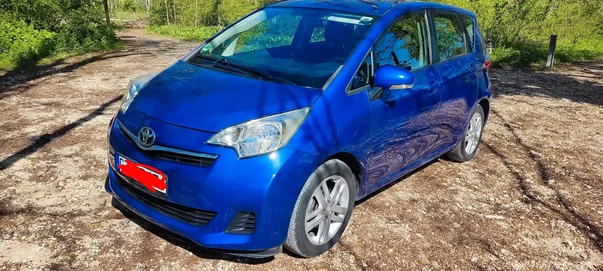 Gebraucht Toyota Verso 2011 Blau Van / Kleinbus