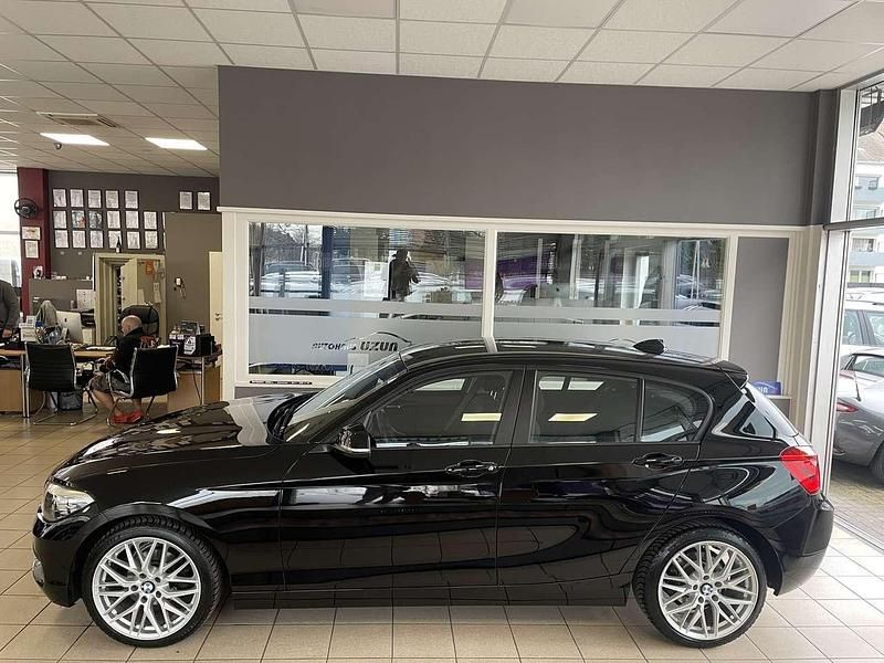 Gebraucht BMW 118 Advantage 136 PS (100 kW) 2018 Schwarz Kleinwagen