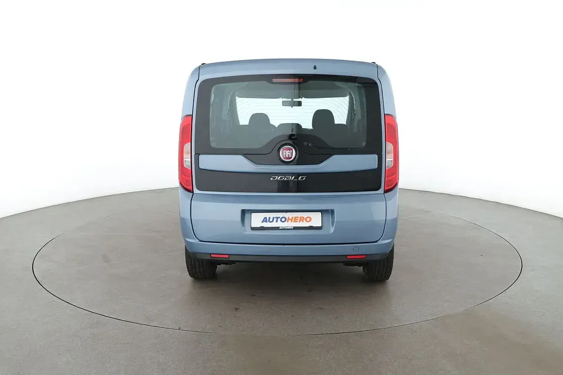 Gebraucht Fiat Doblò Pop 2017 Blau Van / Kleinbus