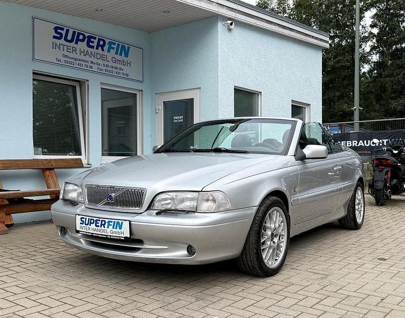Gebraucht Volvo C70 Comfort 163 PS (119 kW) 2000 Silber Cabrio