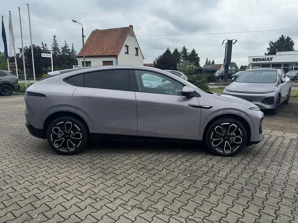 Neu XPENG G6 358 kW (487 PS) 2026 Violett SUV
