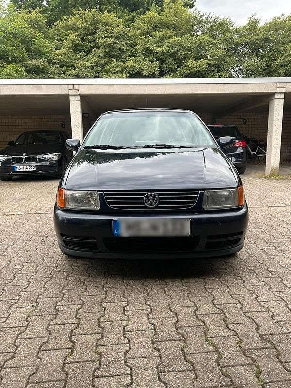 Blau Gebraucht 1998 VW Polo Kleinwagen | 1.200 € (Guter Preis) - Bild 1/4
