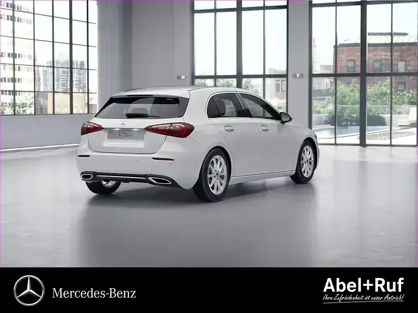 Gebraucht Mercedes A200 Progressive 163 PS (119 kW) 2018 Weiß Limousine