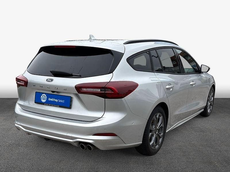 Gebraucht Ford Focus 116 PS (85 kW) 2024 Moondust silber metallic Kombi