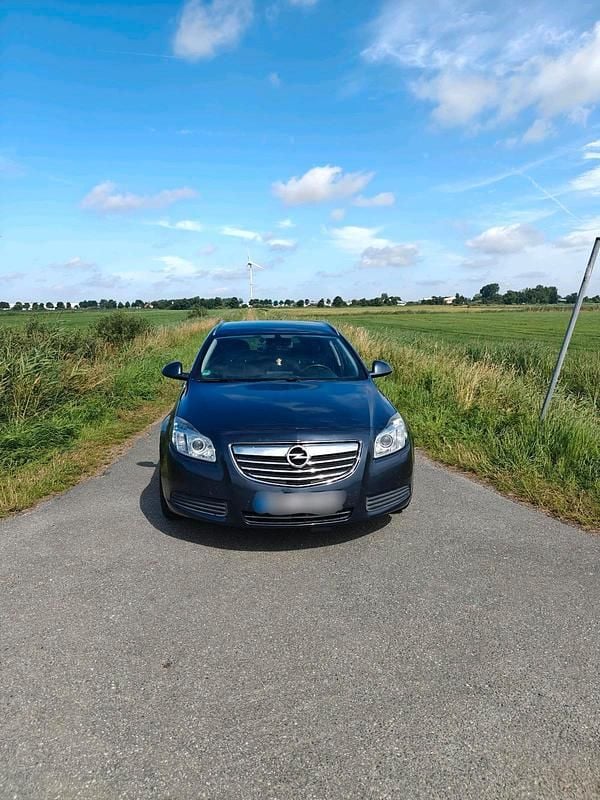 Gebraucht Opel Insignia 131 PS (96 kW) 2010 Blau Kombi