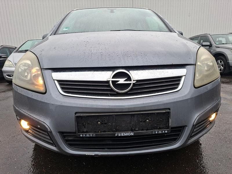 Gebraucht Opel Zafira 94 PS (69 kW) 2007 Blau Van / Kleinbus