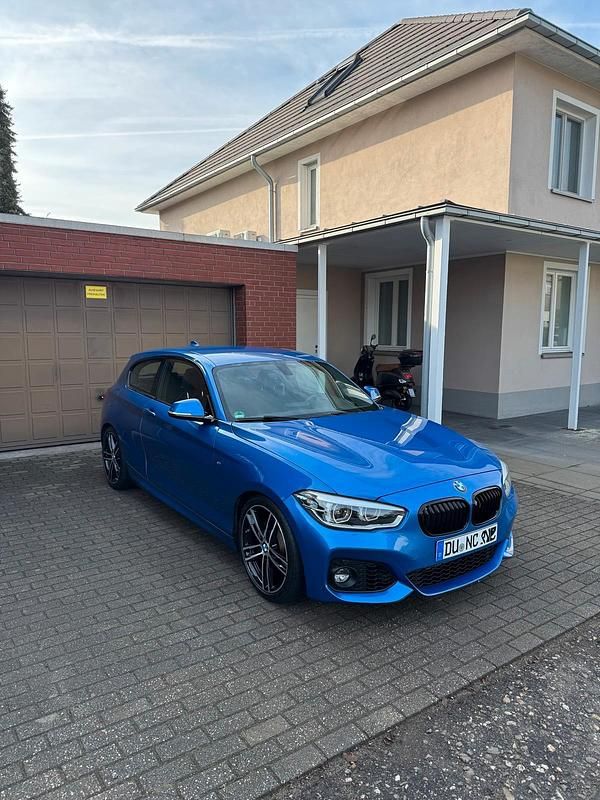 Gebraucht BMW 116 M Sport 109 PS (80 kW) 2018 Blau Kleinwagen