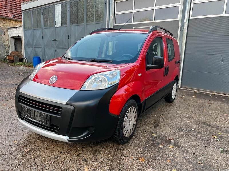 Rot Gebraucht 2010 Fiat Fiorino Van | 2.790 € (Teuer) - Bild 1/4