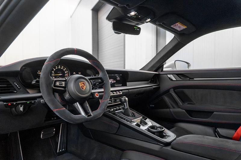 Gebraucht Porsche 992 510 PS (375 kW) 2022 Silber